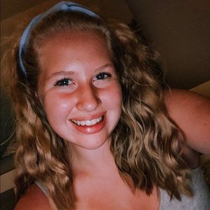 Meet your Posher, Kay